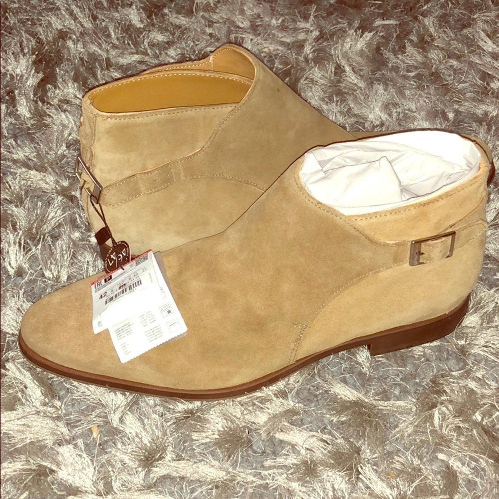 Men’s shade Chelsea boots